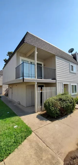 Photo #1: 222015505 Listing