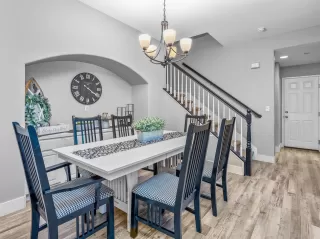 Photo #2: 222015871 Listing