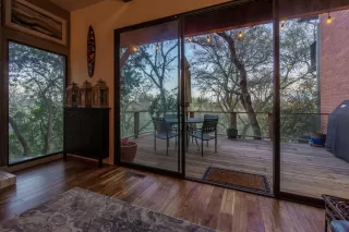 Photo #5: 222016993 Listing