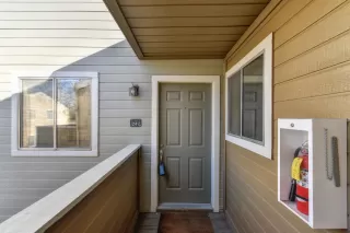 Photo #3: 222017088 Listing