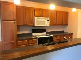 Photo #1: 222017108 Listing 