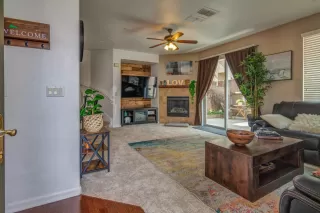 Photo #5: 222020238 Listing