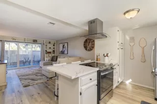 Photo #5: 222020758 Listing