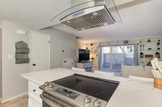 Photo #6: 222020758 Listing