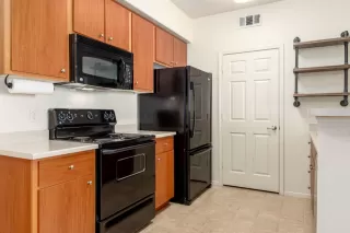 Photo #4: 222020934 Listing 