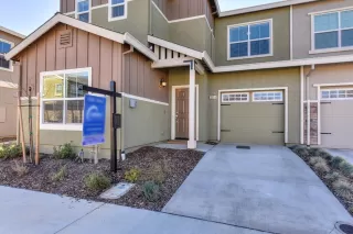 Photo #2: 222021079 Listing 