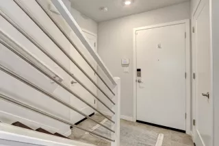 Photo #2: 222021192 Listing