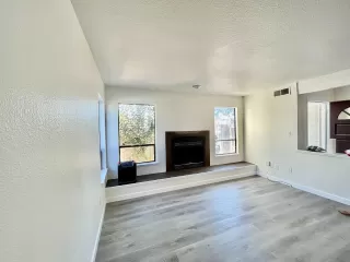 Photo #5: 222021377 Listing 