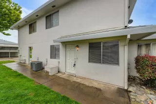 Photo #1: 222022147 Listing 