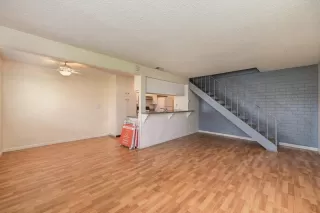 Photo #3: 222022147 Listing 