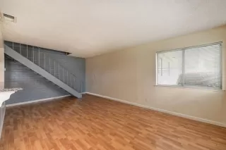 Photo #4: 222022147 Listing 