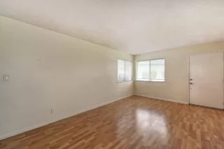 Photo #5: 222022147 Listing 