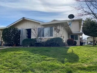 Photo #3: 222022498 Listing 