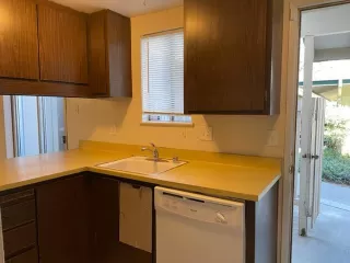 Photo #6: 222022558 Listing