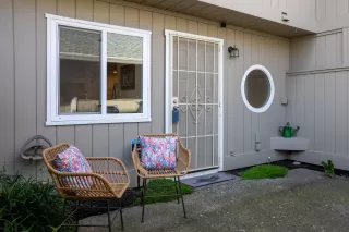 Photo #1: 222023232 Listing