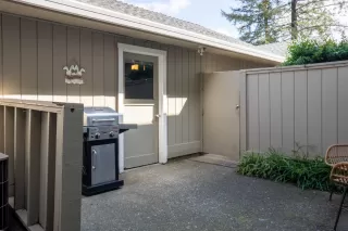 Photo #2: 222023232 Listing