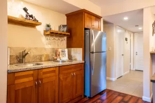 Photo #5: 222023232 Listing