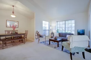 Photo #5: 222024000 Listing