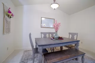 Photo #6: 222024000 Listing