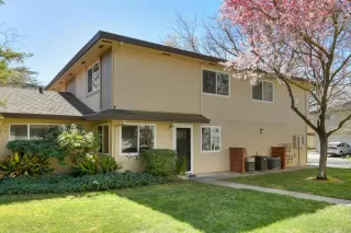 Photo #1: 222024118 Listing 