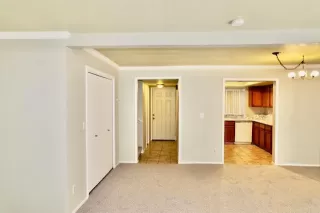 Photo #4: 222024312 Listing