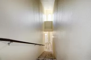 Photo #3: 222024968 Listing