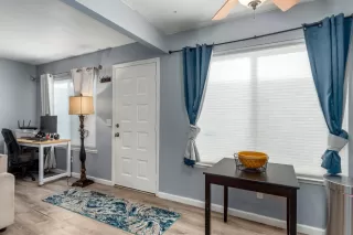 Photo #2: 222025743 Listing