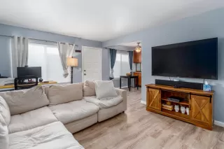 Photo #5: 222025743 Listing