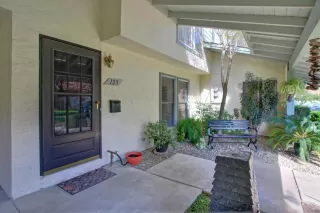 Photo #5: 222025862 Listing