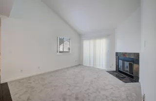 Photo #6: 222025925 Listing