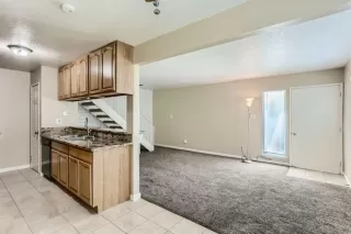 Photo #5: 222026020 Listing