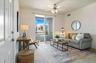 Photo #3: 222026512 Listing