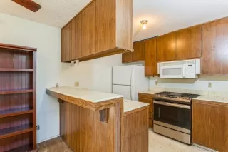 Photo #2: 222026596 Listing 