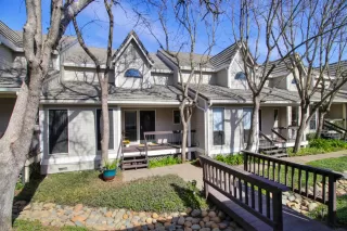 Photo #3: 222027049 Listing 