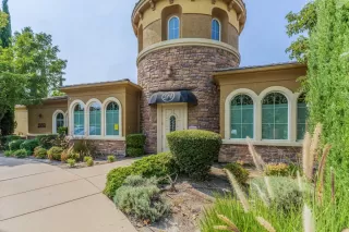 Photo #1: 222027234 Listing