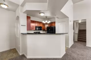 Photo #5: 222027234 Listing