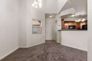 Photo #6: 222027234 Listing