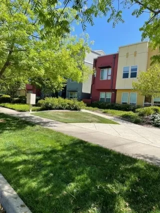 Photo #1: 222027676 Listing 
