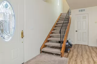 Photo #3: 222027824 Listing 