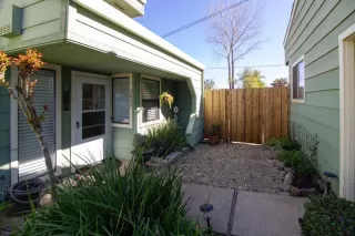 Photo #1: 222028250 Listing 