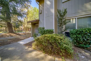 Photo #3: 222028673 Listing