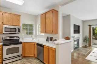 Photo #4: 222028738 Listing 