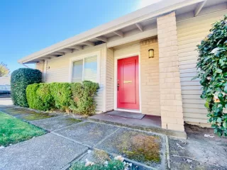 Photo #1: 222028797 Listing 