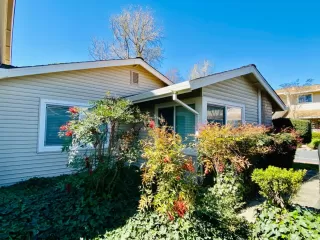 Photo #3: 222028797 Listing 