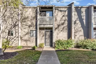 Photo #1: 222028808 Listing 