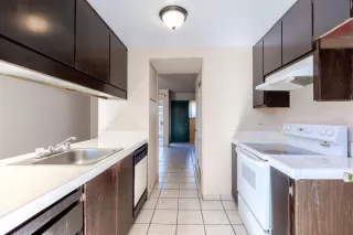 Photo #6: 222029205 Listing