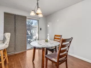 Photo #4: 222029279 Listing 