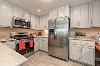 Photo #6: 222029644 Listing 