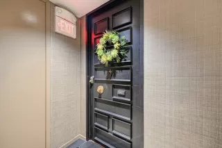 Photo #4: 222030678 Listing