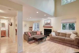 Photo #1: 222031103 Listing 